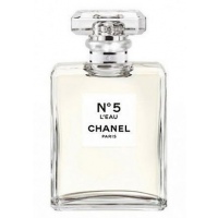 Chanel Chanel №19 Poudre
